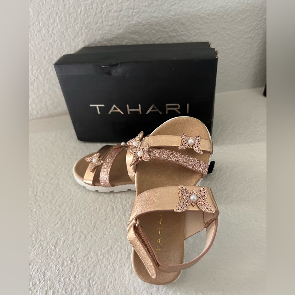 Tahari butterfly rose gold kids sandal size 7